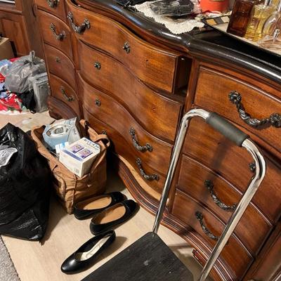 Sale Photo Thumbnail #42