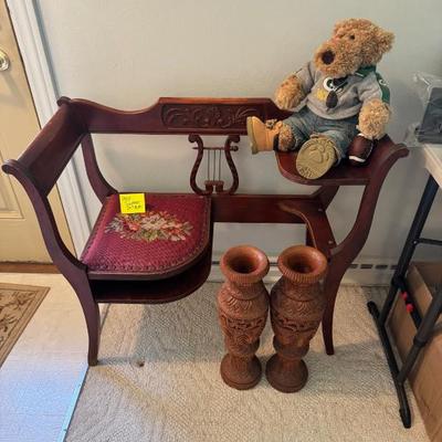 Harp telephone desk