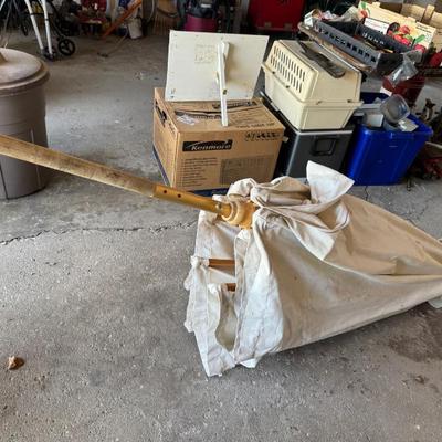 Sale Photo Thumbnail #127: wooden umbrella