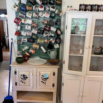 Sale Photo Thumbnail #69: mugs