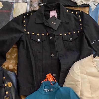 Sale Photo Thumbnail #102