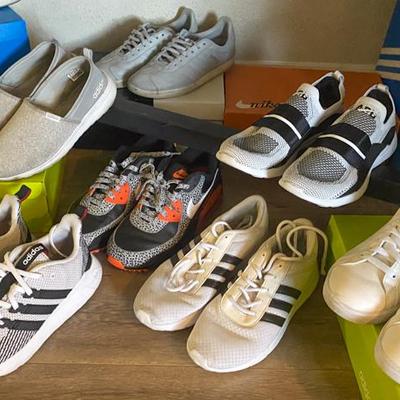 Sale Photo Thumbnail #133