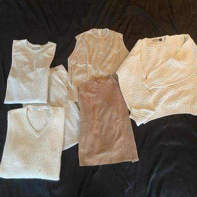 Beige & Off White Themed Casual Attire Matching Coldwater Creek Set