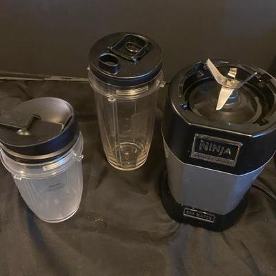 Ninja Professional Blender And Two Additional Cups