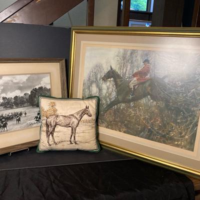 Framed Equestrian Prints With Horse Themed Decorative Pillow