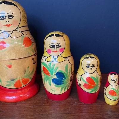 Vintage Traditional Russian Wooden Nesting Dolls