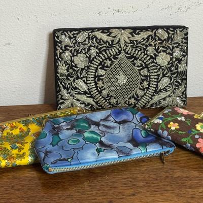 Vintage Clutch Purses And Mirror