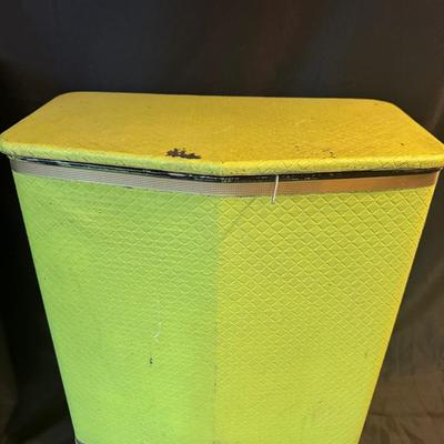 MCM Green Hamper