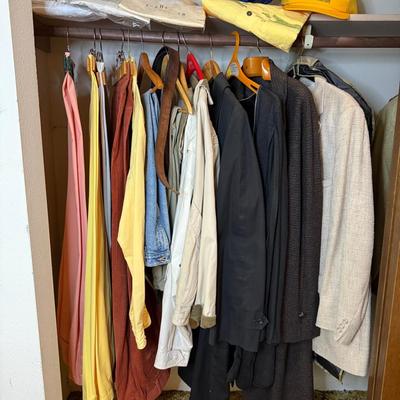 Men’s Vintage Lot Including Lands End Corduroy Pants (Size 40) And London Fog Coat Insert (Size XL) 