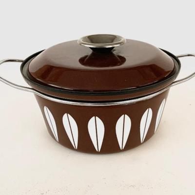 1960’s Cathrineholm Lotus Dutch oven.