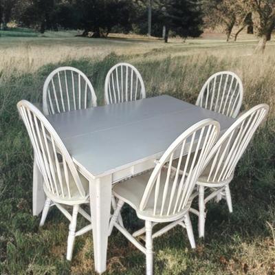 Farmhouse Style Table with Windsor Chairs 