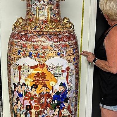 Gorgeous 20th Century Asian Hand Painted Vase 