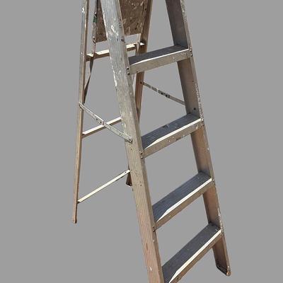 Aluminum Stepladder 