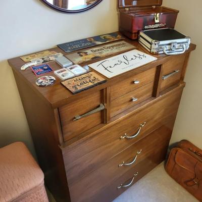 Sale Photo Thumbnail #125
