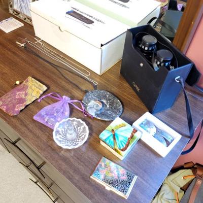 Sale Photo Thumbnail #107