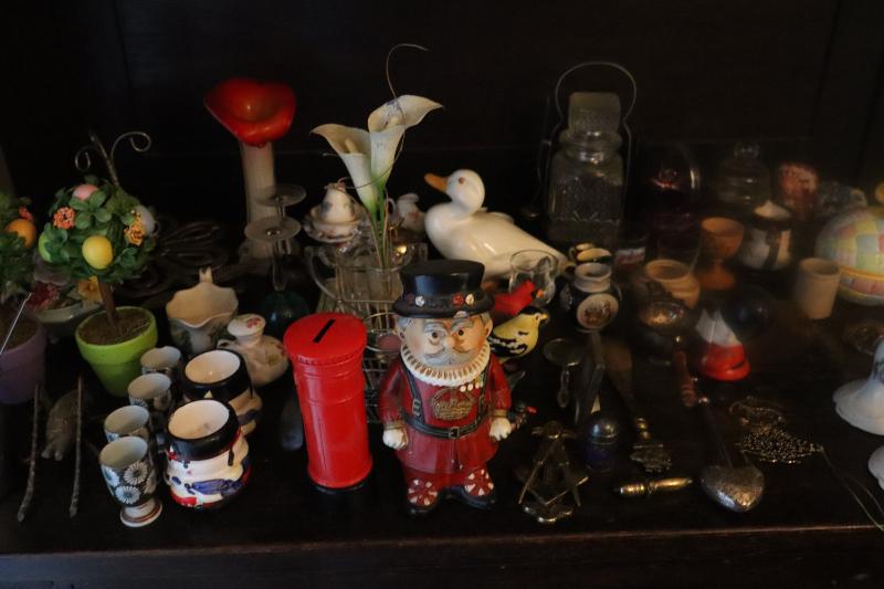 Sale Photo Thumbnail #4
