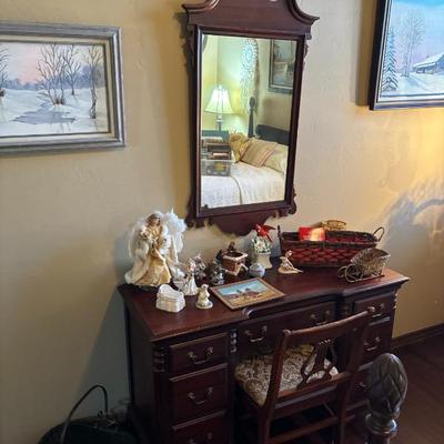 Sale Photo Thumbnail #118