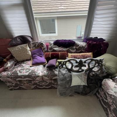 Sale Photo Thumbnail #163