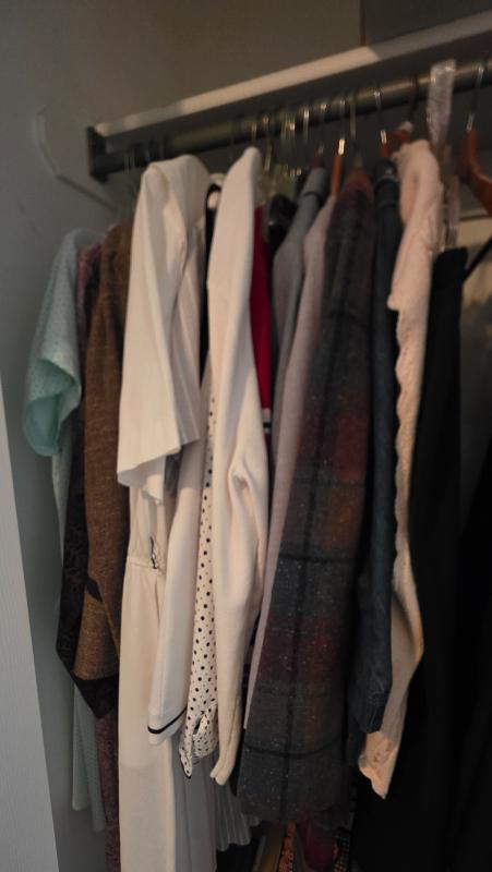 Sale Photo Thumbnail #34