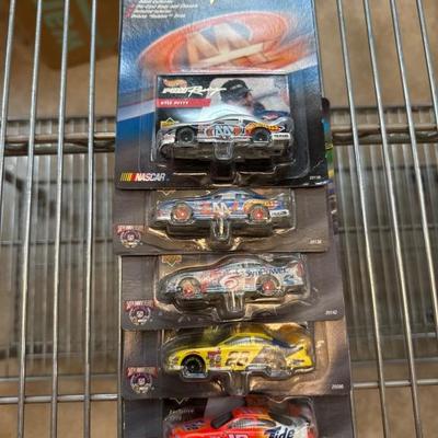 Sale Photo Thumbnail #174