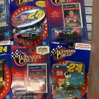 Sale Photo Thumbnail #333