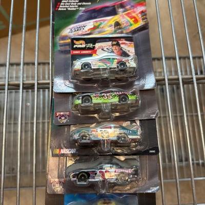 Sale Photo Thumbnail #172