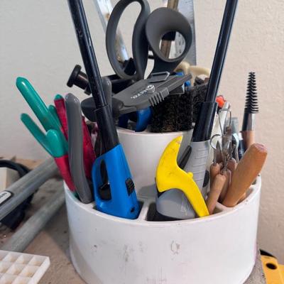 Sale Photo Thumbnail #77: Stained Glass Making Tools
