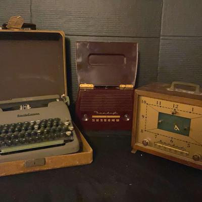 Smith Corona Typewriter & Bendix Radios