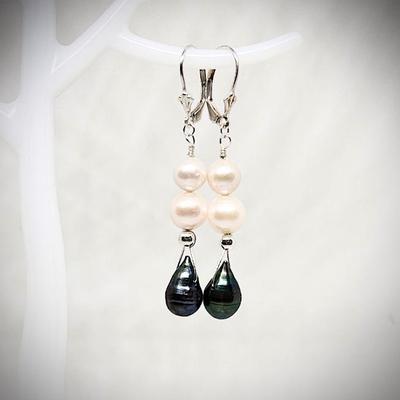 Sale Photo Thumbnail #11: Freshwater pearls, $150