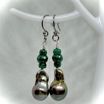 Sale Photo Thumbnail #7: Tahitian black pearls and emerald, $475