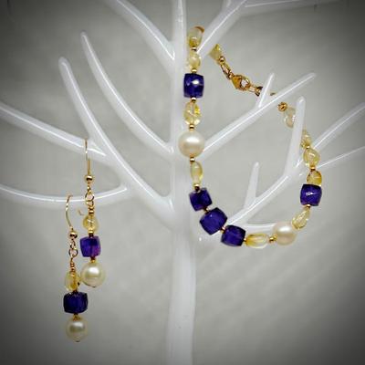 Sale Photo Thumbnail #9: Freshwater pearls amethyst, citri e