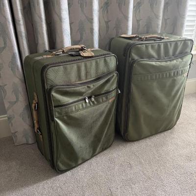 Briggs and Riley suitcase large roller $65 and $75 fully functional good condition