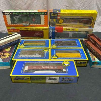 Sale Photo Thumbnail #16