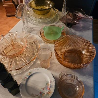 Lovely dining pieces 