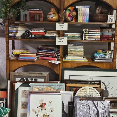Books and pictures 