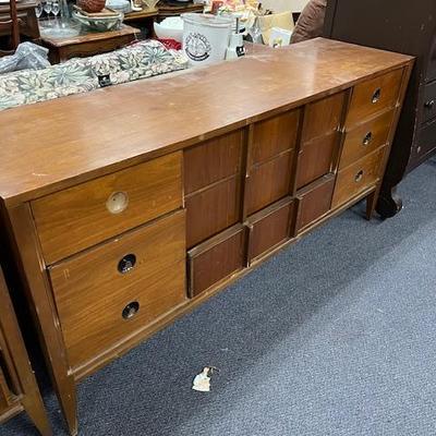Sale Photo Thumbnail #56