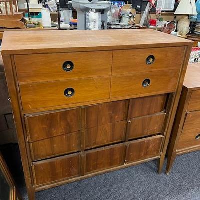 Sale Photo Thumbnail #55