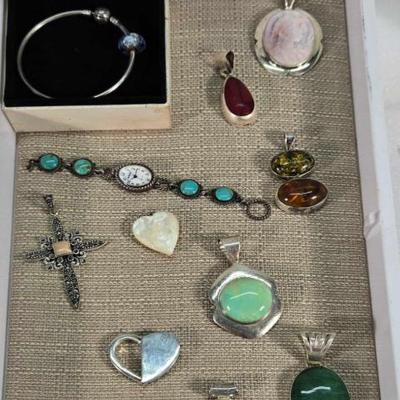 Sale Photo Thumbnail #525