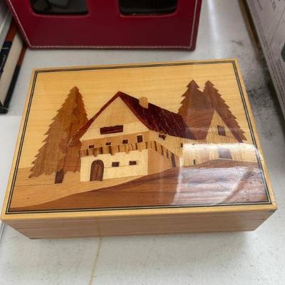 Sale Photo Thumbnail #143