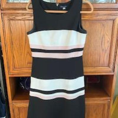 Sale Photo Thumbnail #12