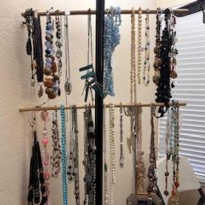 Sale Photo Thumbnail #40