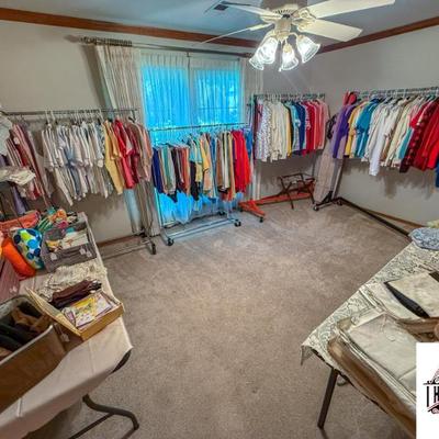 Sale Photo Thumbnail #11
