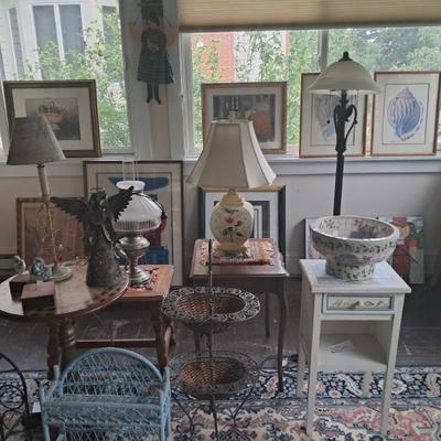 Estate sale photo