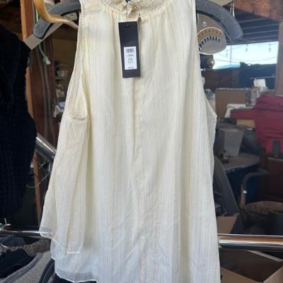 Sale Photo Thumbnail #889