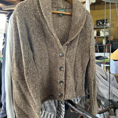 Sale Photo Thumbnail #946