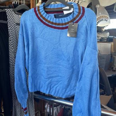 Sale Photo Thumbnail #915