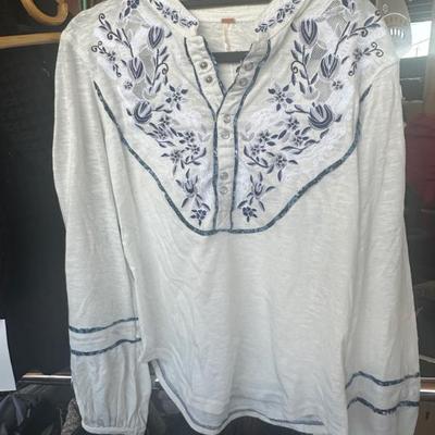 Sale Photo Thumbnail #877