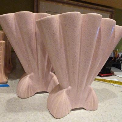 2 Piece Art Deco Vase 721 Gladiola Fan Shaped Pink Speckle Vintage Brush McCoy