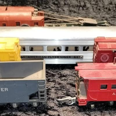 American Flyer Vintage Model Train 6 Car Collection Includes 644, 661, 638, 736, 640, & 639