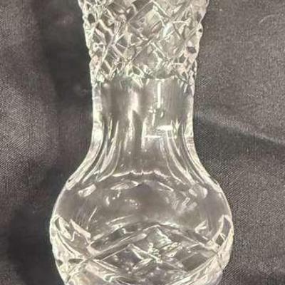 Bill Healy Signed Cut Crystal Bud Vase 6”
